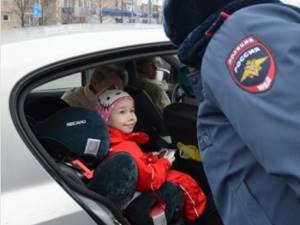 Перевозка детей в бустере в автомобиле — Юридические советы