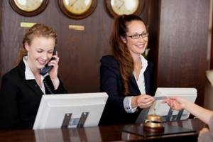 Правила оплаты проживания в отеле — Юридические советы