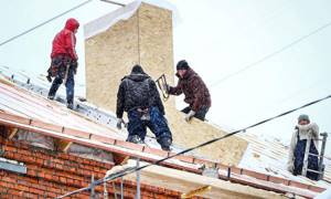 За чей счет оплачивается ремонт крыши дома — Юридические советы